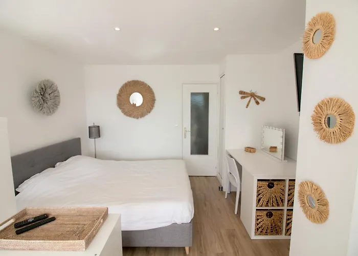 Cap D'agde Naturiste Heliopolis - Plume * آجد